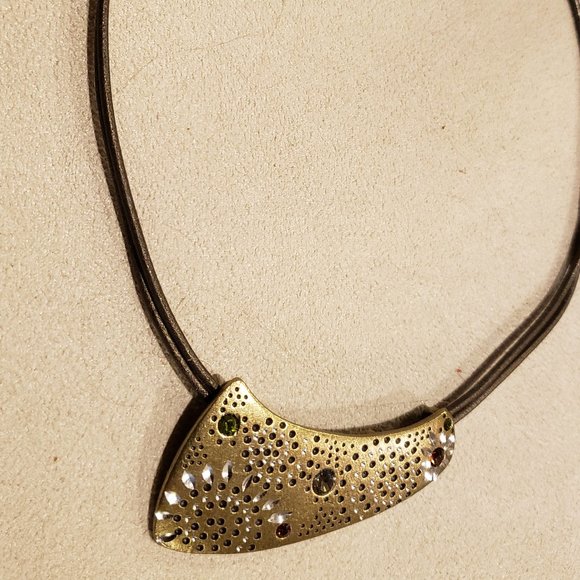 Chico's necklace beautifully detailed centerpiece - Picture 2 of 3